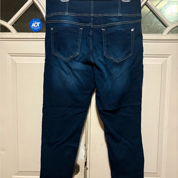 NOBO High Rise Sculpting Skinny Crop Jeans - Picture 3 of 3